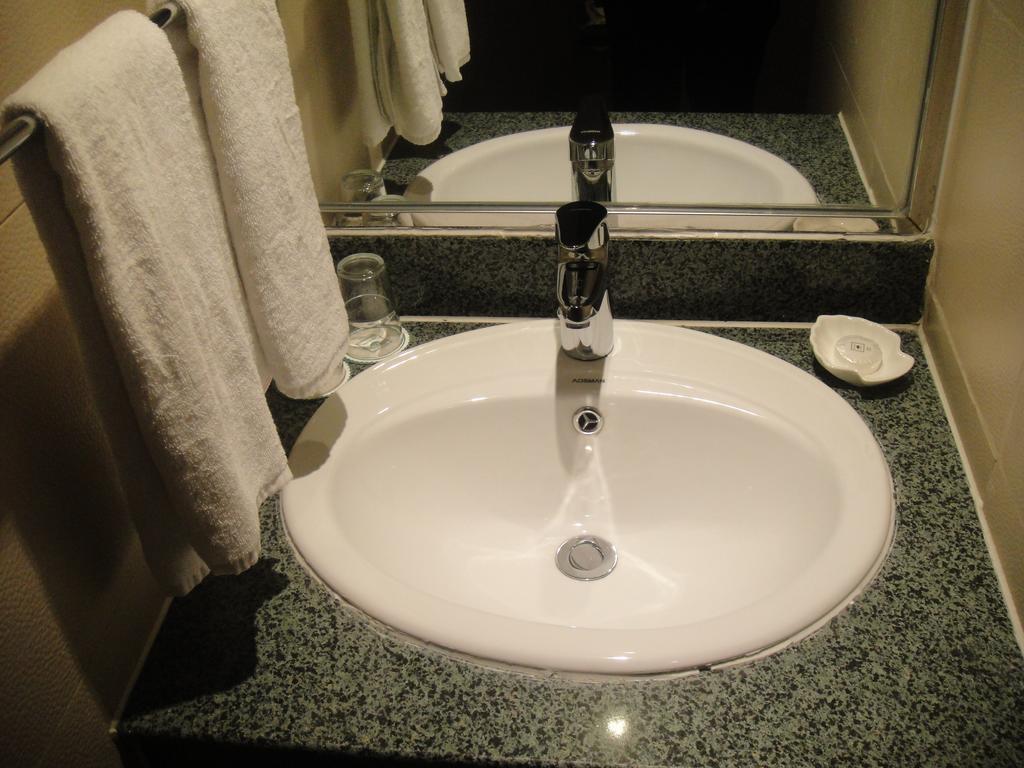 New Gloria Plaza Garden Hotel Harbin Bilik gambar